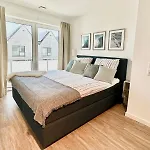 Kleine Freiheit, - Modernes In Direkter Meernaehe Mit Terrasse, Garten Und Eigenem Parkplatz * Büsum