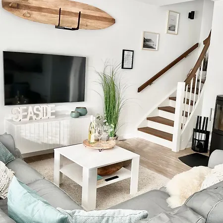 Holiday home Kleine Freiheit, - Modernes In Direkter Meernaehe Mit Terrasse, Garten Und Eigenem Parkplatz *